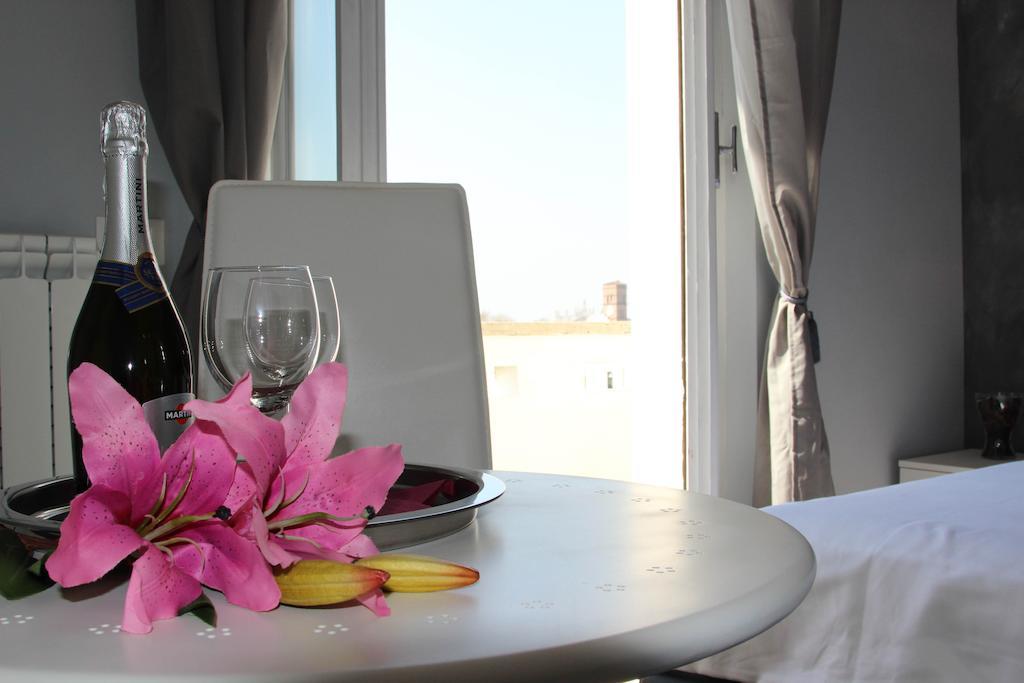 Bed and Breakfast Windows On Roma Exterior foto