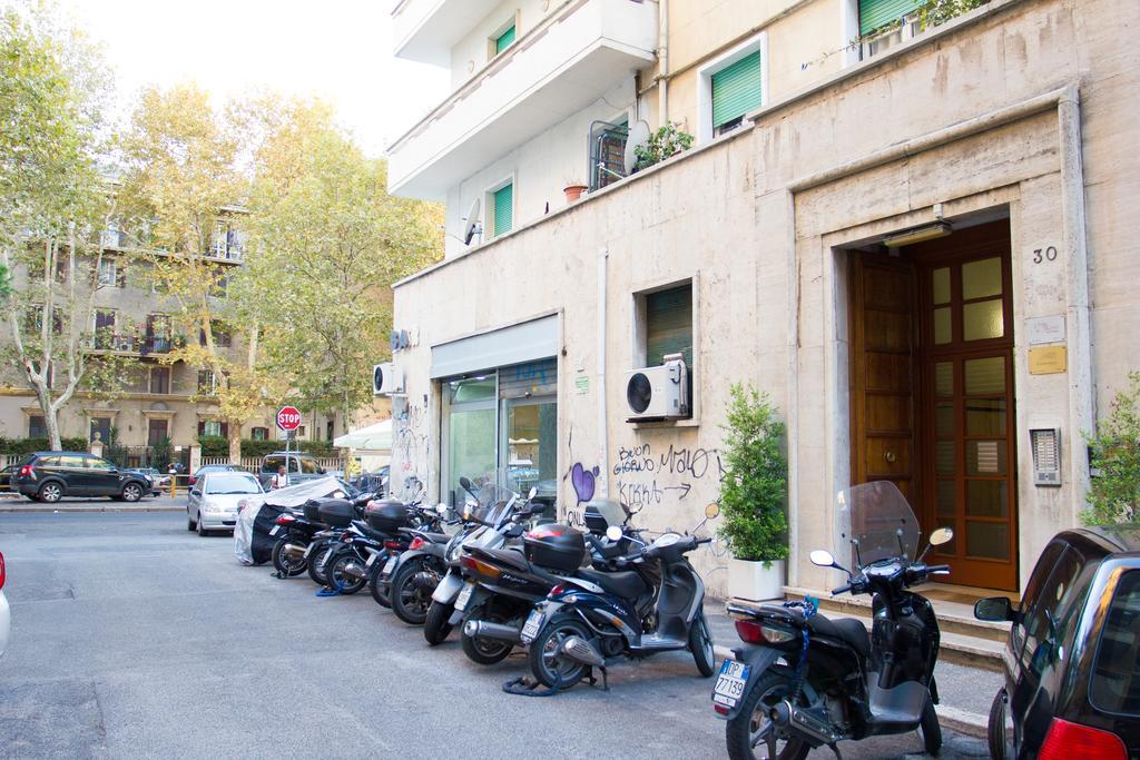 Bed and Breakfast Windows On Roma Exterior foto